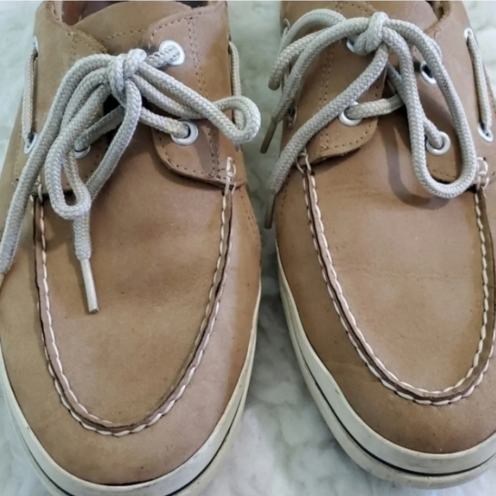 SOLD! Sperry Topsider | Leather Deck Shoes - Picture 3 of 9